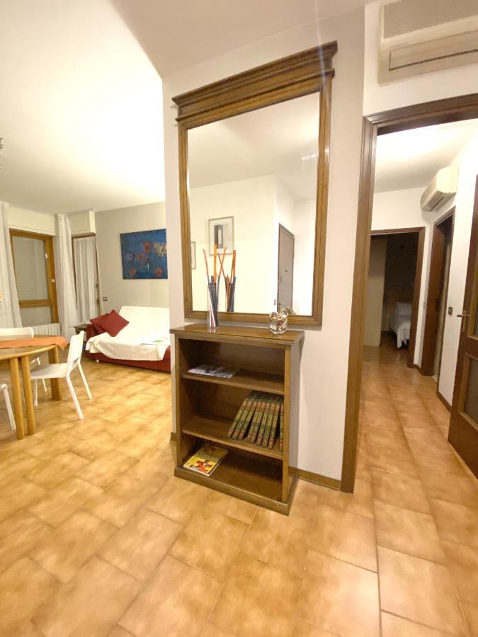 Casa Del Pordenone Apartment Cortemaggiore ภายนอก รูปภาพ