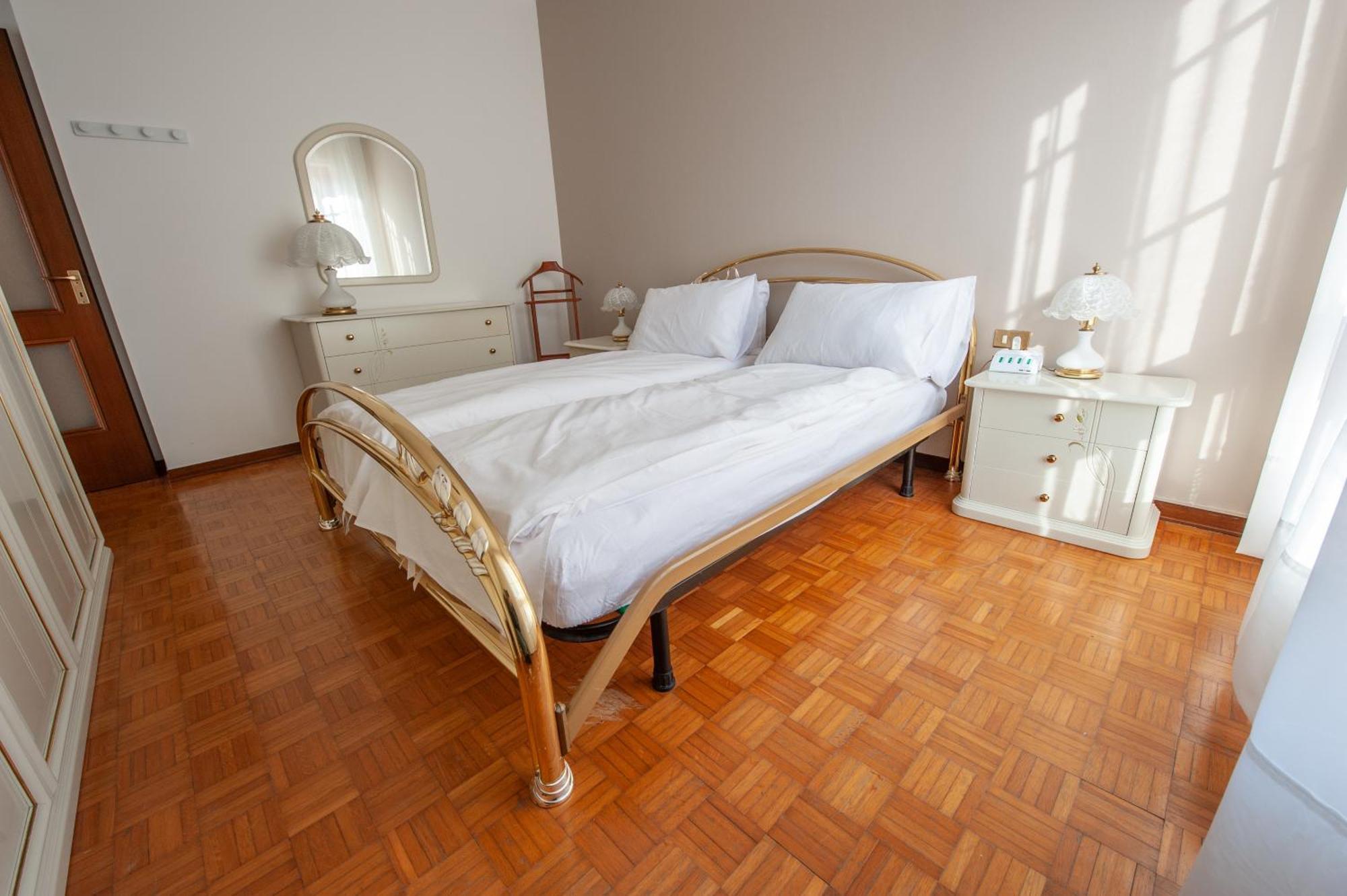 Casa Del Pordenone Apartment Cortemaggiore ภายนอก รูปภาพ